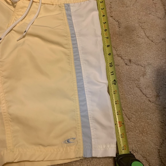 O’Neil womens mid length board shorts - Picture 2 of 5